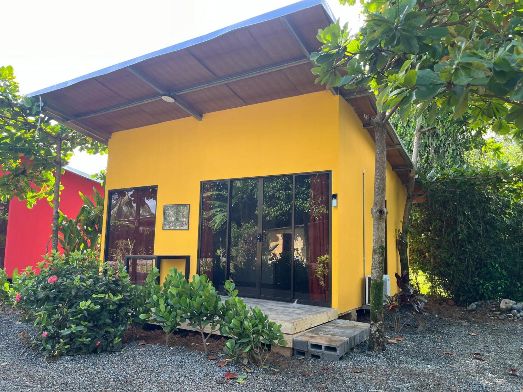 Casa Mediterránea with Pool&2100 m2 Garden near Beach&Rain Forest Uvita Exterior foto